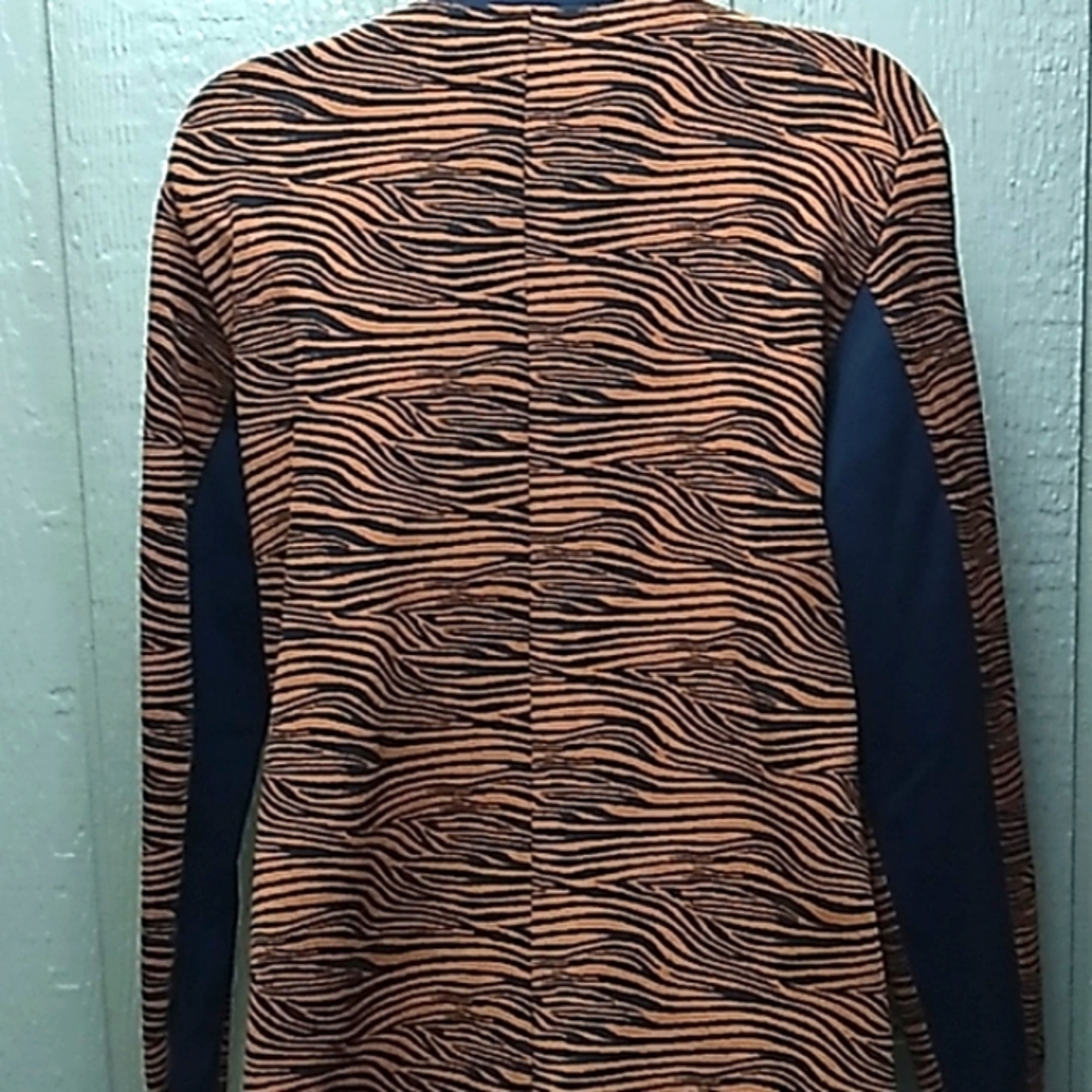 Statement Jacket! - image 6